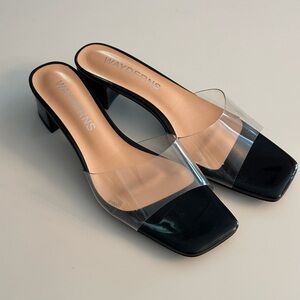 WAYDERNS - DATING SLIP ON 1.5in HEEL - Sz 8.5